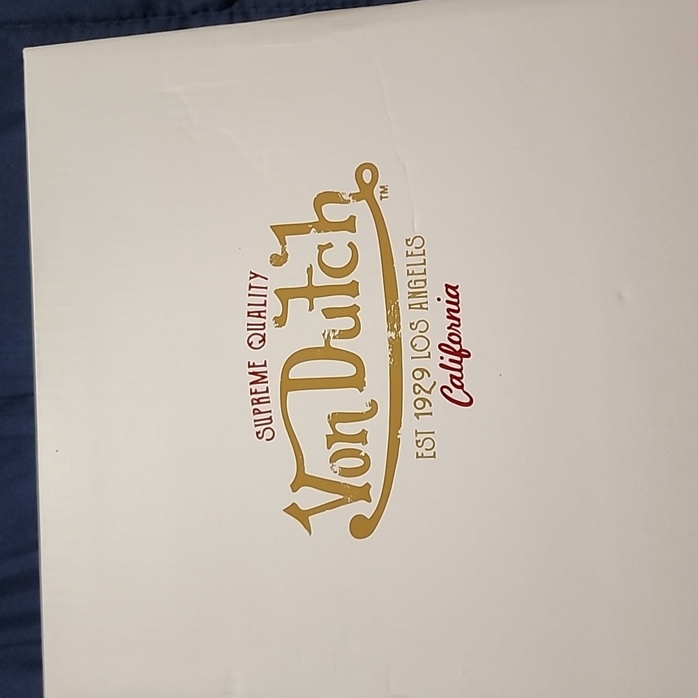 Von Dutch purse
